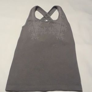 3/$10 M. Leisure Womans Grey tank top